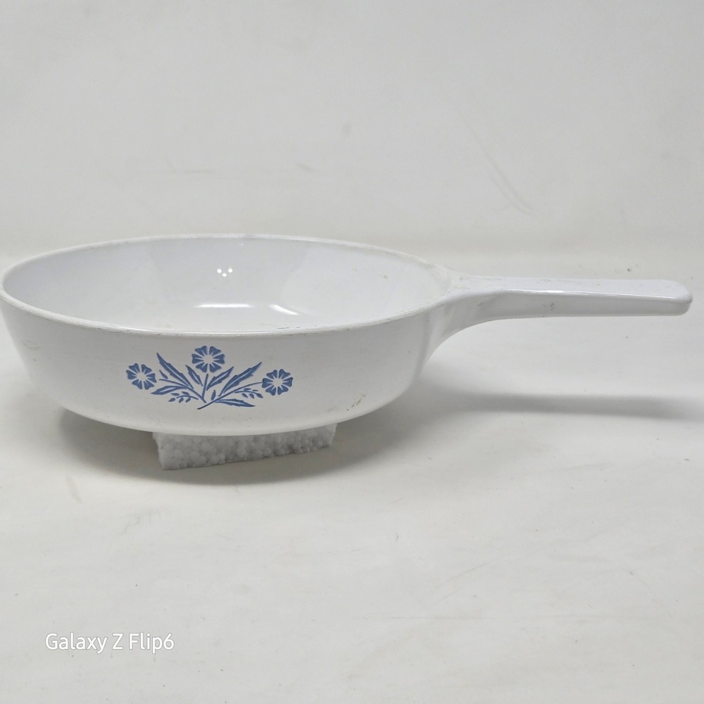 Vintage Corning Ware Blue Cornflower 6.5 Inch Skillet P-83- Range Microwave Safe
